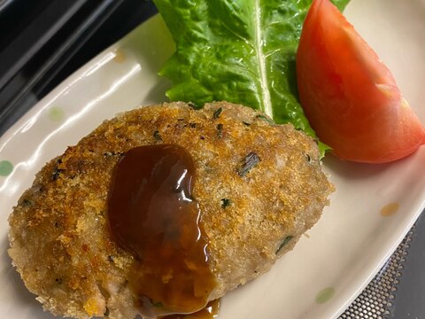 皮ごと砕いた蓮根で❣️時短でつくる焼きメンチカツ